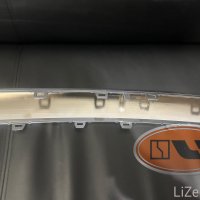 Центральная накладка нижняя переднего бампера ZEEKR 009