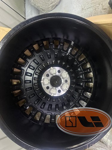 Диски R19 Zeekr 009 оригинал новые