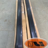 Накладка на порог правая zeekr 009